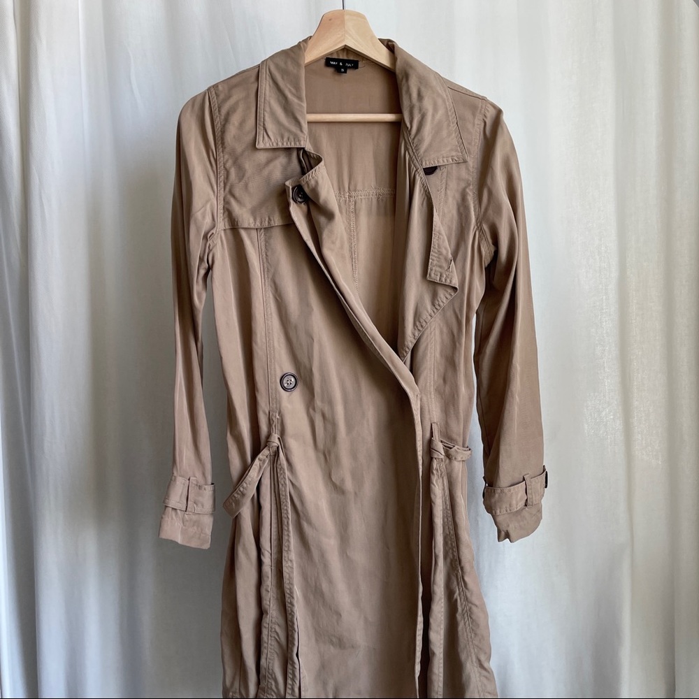 Trench coat